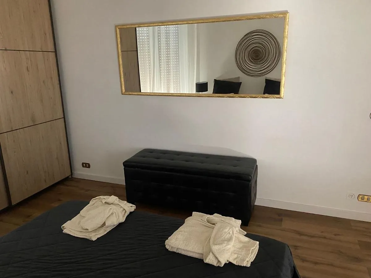 Eur Centro Lux Apartment Con Camino Rome Italy