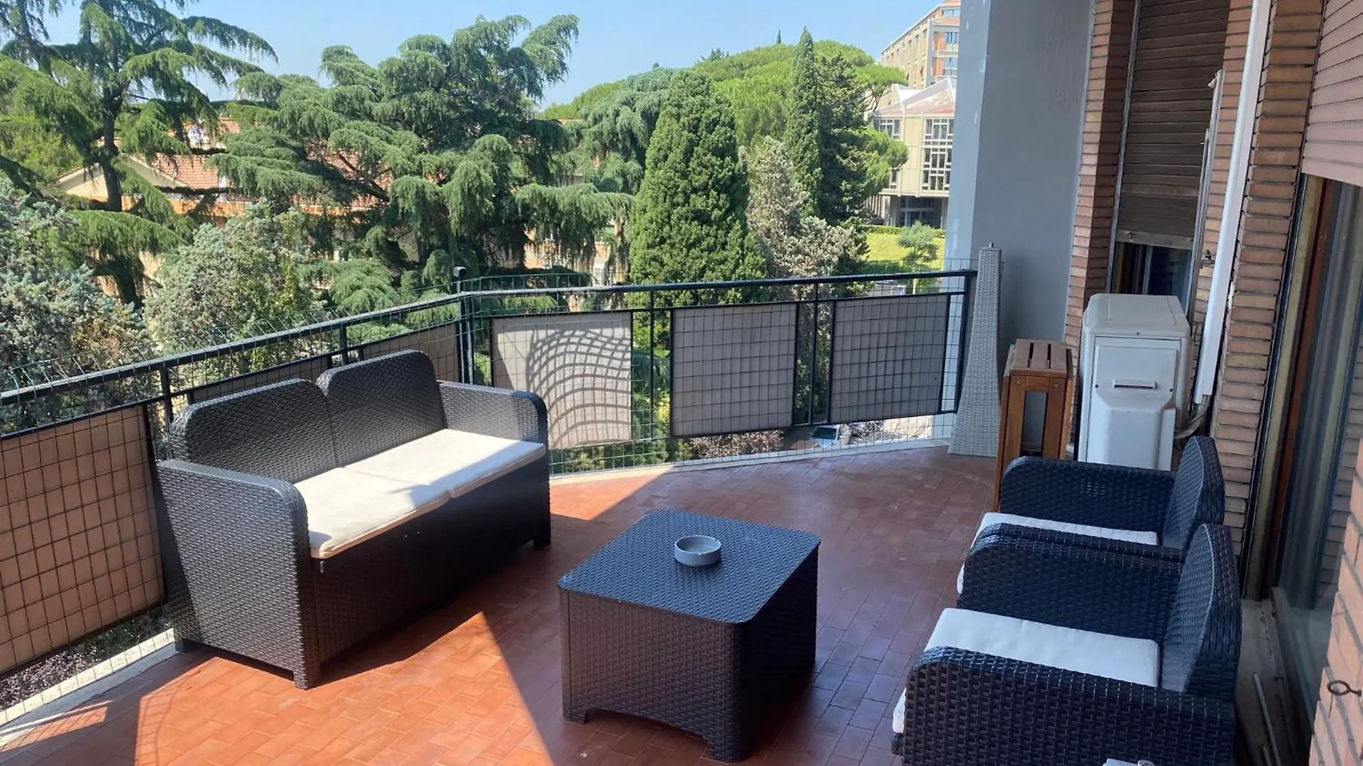 Eur Centro Lux Apartment Con Camino Rome Italy
